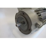 .0,25 KW 2820 RPM Asmaat 11mm. Used